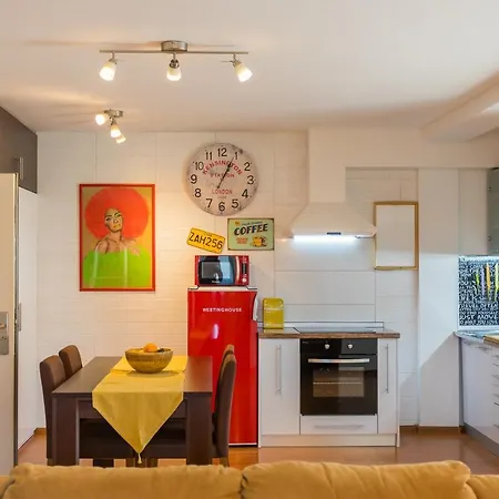 Apartment Da Sandro 2 *